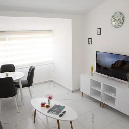 Art Life Flora в спальне нет окна * Alanya